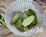 A picture of step 1 of White Parwal/Pointed Gourd Curry.