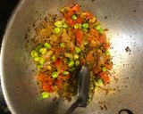 A picture of step 3 of Hara Choliya (green peas) Curry.