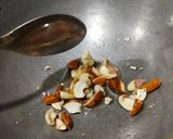 A picture of step 1 of Dhaniya Panjiri.