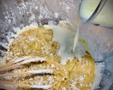 Foto del paso 2 de la receta: Magdalenas de turrón
