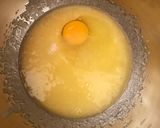 Foto del paso 4 de la receta Bizcocho cuatro cuartos de manzana