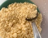Une image de l'étape 2 de Crumble fraise / coco 🍓🥥.