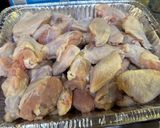 A picture of step 1 of Easy Honey Garlic Wings.