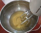 Foto langkah ke 3 dari resep Neapolitan Pumpkin Butter Cake.