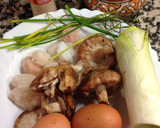 Foto del paso 1 de la receta: Revuelto de setas, champis y gambas
