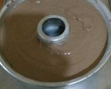 Foto langkah ke 5 dari resep Brownies Coklat Keju.