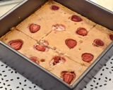 Epres sajtkrémes brownie recept fázis 5 fotója