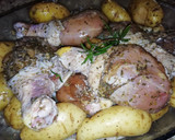 Foto del paso 1 de la receta: Muslos de pollo con hierbas aromáticas