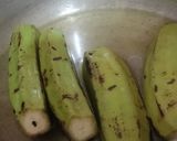 Raw banana tuk रेसिपी चरण 1 फोटो