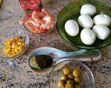 Foto del paso 2 de la receta Huevos rellenos y pesto