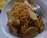 Foto langkah ke 4 dari resep Seblak mie instan simple.