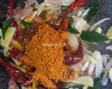 Gambar langkah 3 resipi Sotong Kam Heong.