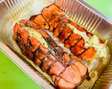 A picture of step 4 of Lobster tails in aromatic butter.