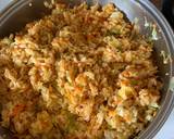 Foto del paso 2 de la receta Arroz chino con camarones y un huevo estrellado