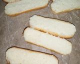 A picture of step 2 of Chicken long burger.
