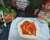صورة لخطوة 8 من وصفة البيتزا زي المطاعم 😋