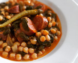 Foto del paso 9 de la receta: Garbanzos estofados con acelgas y chorizo picante