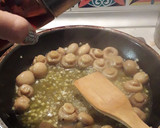 Foto del paso 2 de la receta: Champiñones 🍄🍄