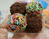 Foto langkah ke 7 dari resep Rhumball a.k.a Bola² Cokelat.