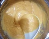 Gambar langkah 2 resipi Triffle Mangga.