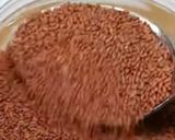 A picture of step 1 of Chamsur dana healthy ladoos.