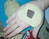 Foto langkah ke 6 dari resep Roti goreng isi coklat.