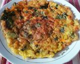 Foto langkah ke 3 dari resep Telur Dadar dengan Pokcoy & Wortel (FU YUNG HAI).