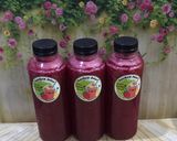 Foto langkah ke 2 dari resep Diet Juice Beetroot Watermelon Strawberry.