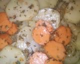 Foto del paso 2 de la receta: Chorizo salteado con verduras (mi invento)