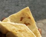 A picture of step 4 of Stuffed flat bread.