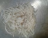 Foto langkah ke 4 dari resep Kembang Gula Kelapa Kemerdekaan (manisan kelapa).