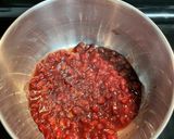 A picture of step 1 of Strawberry daifuku (strawberry mochi).