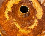 A picture of step 4 of 7 up Pound cake.
