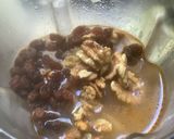 Une image de l'étape 4 de Velouté 🥣poireaux 🍃noix 🌰raisin 🍇 sec.