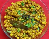 A picture of step 5 of Protein Full Chole Masala.