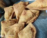 સમોસા (Samosa Recipe In Gujarati) રેસીપી સ્ટેપ5ફોટો