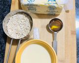 A picture of step 1 of Healthy Oatmeal Recipe!! 🥣🥣.