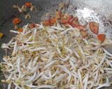 Foto langkah ke 4 dari resep Touge ikan asin.