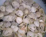 Foto langkah ke 3 dari resep 🍄 Sup bakso dan jamur kuah rempah 🍄.