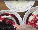 รูปขั้นตอนการทำที่ 13 ของ สูตรบลูเบอร์รี่ชีสเค้ก น่ารัก ไม่ง้อเตาอบ / No bake Layer Blueberry Cheesecake