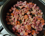 Foto del paso 2 de la receta: Arroz con ibéricos y setas