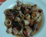 Foto langkah ke 4 dari resep Tumis Cumi Asin Cabe Ijo.
