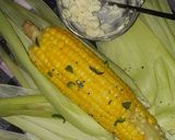 A picture of step 3 of Butter chilli corn cob.