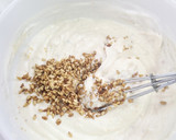 Foto del paso 2 de la receta: Crema de yogur griego con limón y tahini