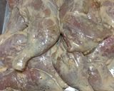 Foto del paso 2 de la receta: Piernas de pollo al horno!!