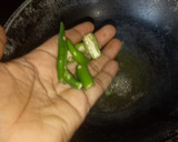 ரவை கிச்சடி ரெசிபி ஸ்டேப் 1 புகைப்படம்
