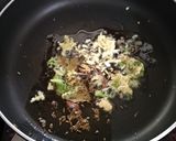 A picture of step 3 of Paneer Patiyala.