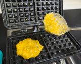 Foto langkah ke 2 dari resep Waffle labu kentang keju.