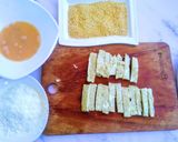 A picture of step 4 of Egg Fingers.