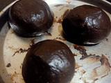 ओरिओ बॉलस.. (oero balls recipe in marathi)